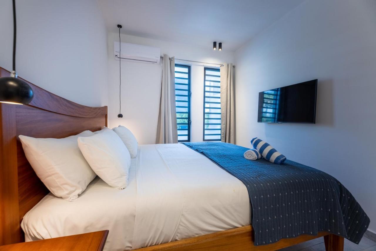 The Reef - Blue Bay Golf & Beach Resort Willemstad Exterior photo